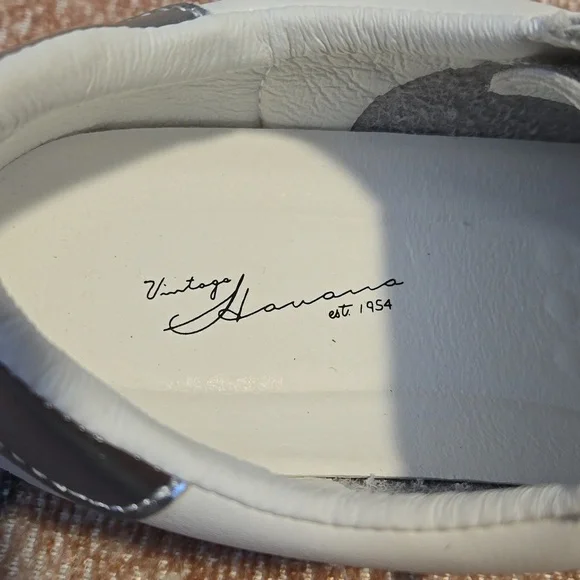 Vintage Havana White and Silver Sneakers - Picture 6 of 10